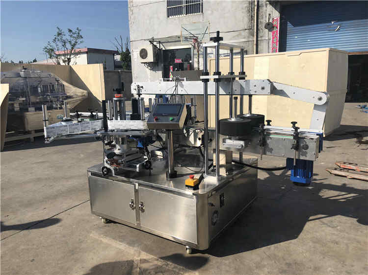 June 4, 2018， Automatic dual-side labeling machine